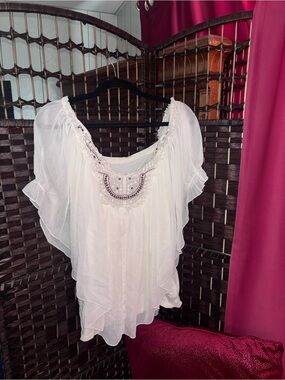 Boho Embellished White Women's Peasant Top
